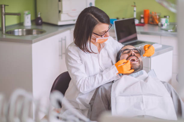 Best Emergency Tooth Extraction  in Washington Park, IL